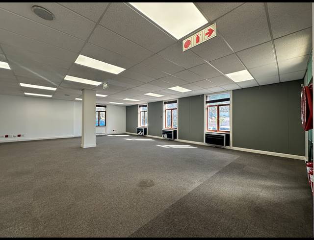 386M² OFFICE TO LET IN SANDTON CENTRAL